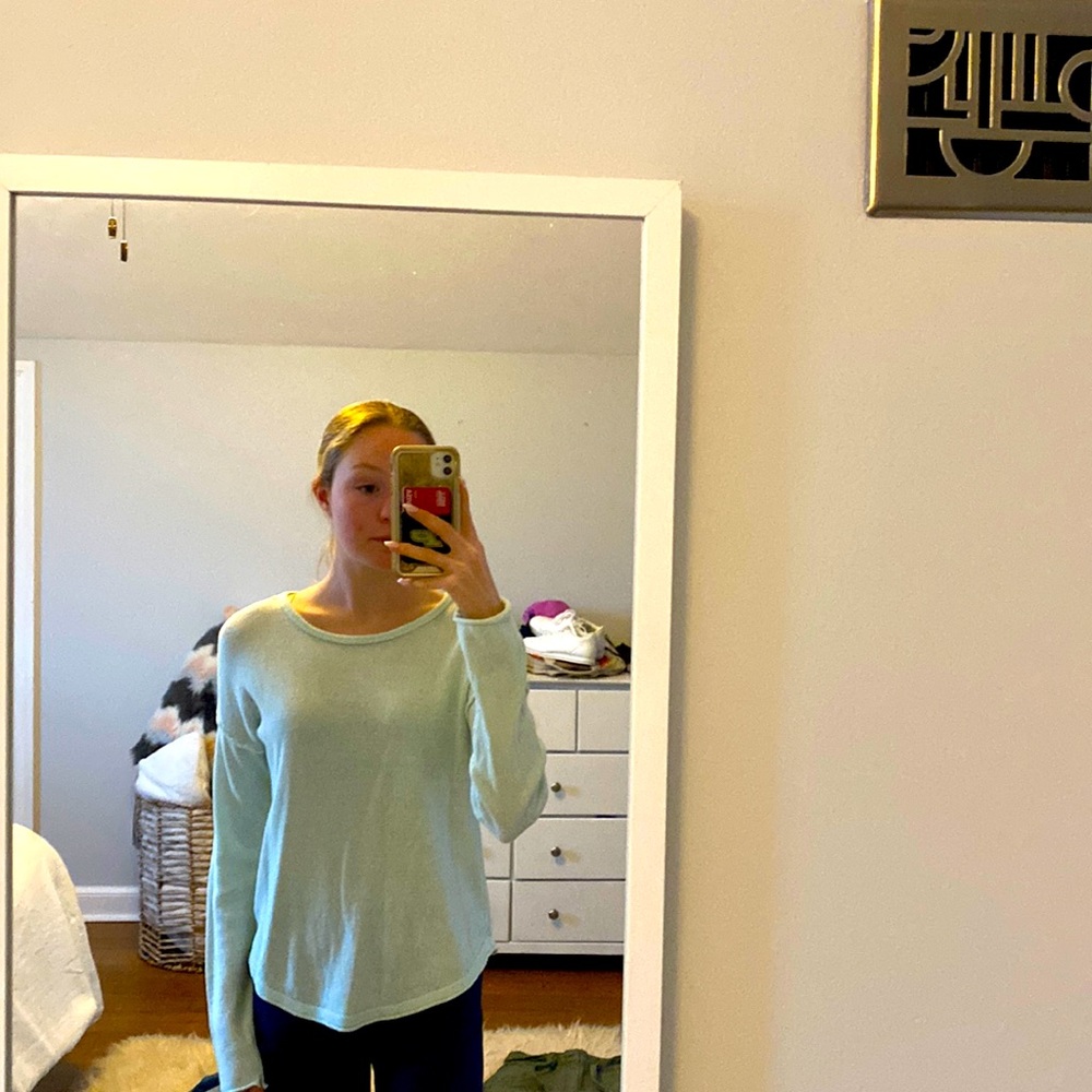 Mint green sweater from Old Navy, size 14 girls